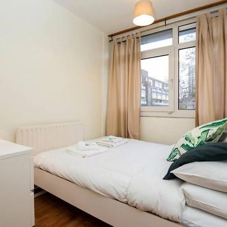 Cosy Room With Smart Tv In Central London Kültér fotó
